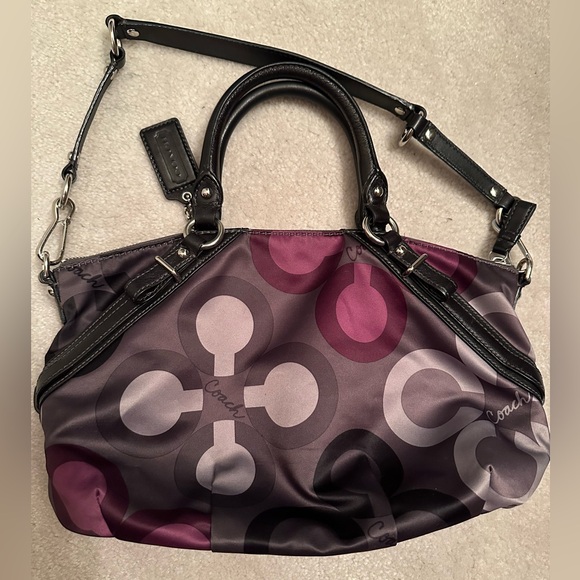 NEW COACH SATIN SATCHEL! - Picture 9 of 15